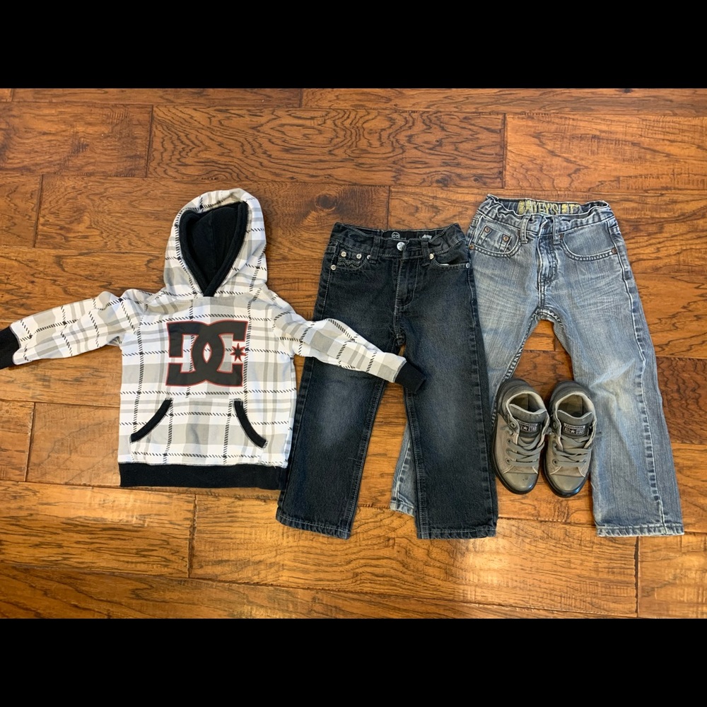 Bundle of Boy Clothes Size 4T Great Condition!